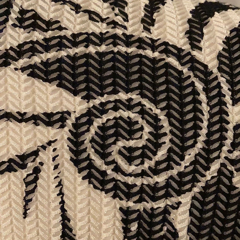 Talk Of The Walk Open Front Cardigan - Picture 7 of 11